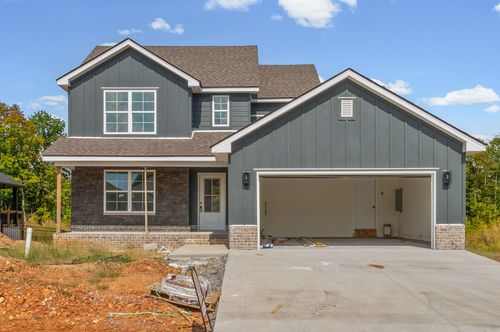 925 Bankside Dr, Clarksville, TN, 37043-2295 | Card Image