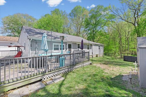 3 Cross Rd, CLEMENTON, NJ, 08021-6804 | Card Image