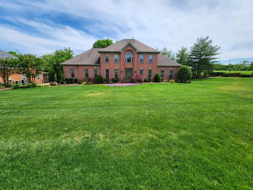 9351 Smithson Ln, Brentwood, TN, 37027-8747 | Card Image