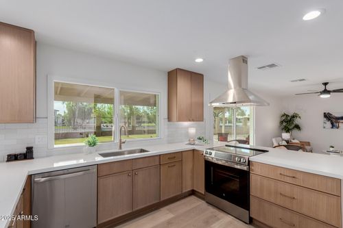 1707 S Azucena Cir, Mesa, AZ, 85202-5401 | Card Image