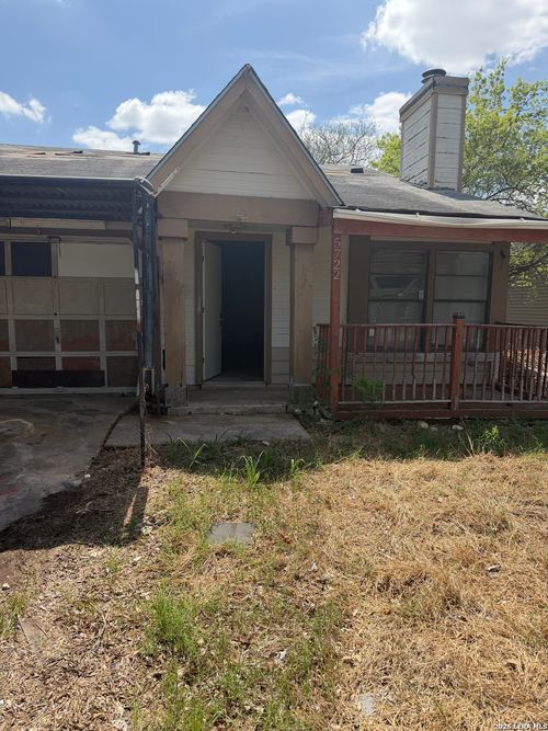 5722 Jones Fall Dr, San Antonio, TX, 78244-1209 | Card Image