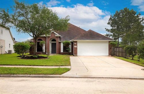 4723 Richmond Knoll Ln, Fresno, TX, 77545-7474 | Card Image