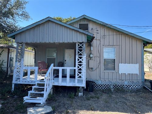 1128 Invasion St, San Marcos, TX, 78666-6237 | Card Image