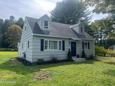 198 Washington Mountain Rd, House other with 3 bedrooms, 2 bathrooms and 4 parking in Lee MA | Image 3