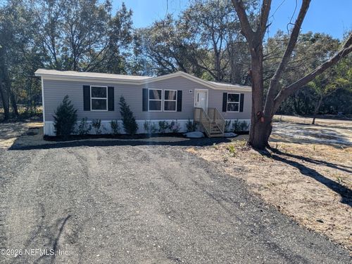 207 Ash St, Interlachen, FL, 32148-3655 | Card Image