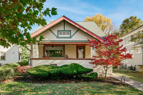 806 N Grove Ave, Oak Park, IL, 60302-1554 | Card Image