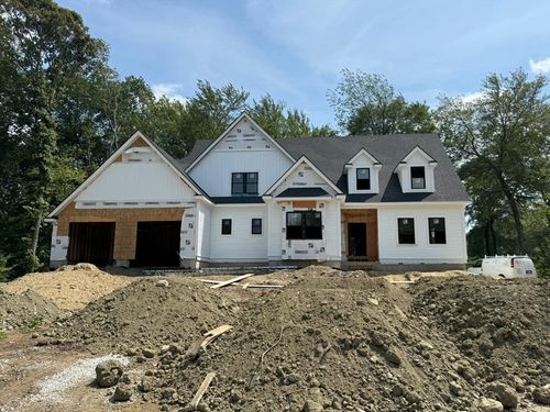 345 Central Tpke, Sutton, MA, 01590-2328 | Card Image
