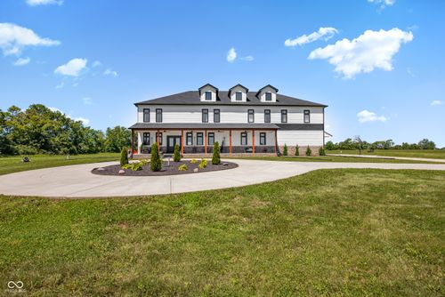 6305 Sunshine Meadows Ln, Brownsburg, IN, 46112-7718 | Card Image