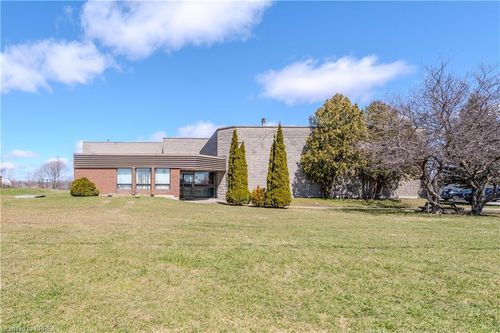 9 Hawk St, Nanticoke, ON, N0A1L0 | Card Image