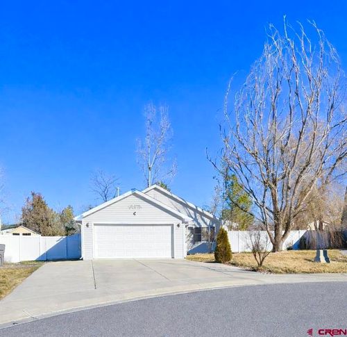 812 Mule Deer Ct, Montrose, CO, 81401-6817 | Card Image