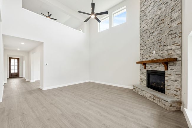 1233 Sylvia St, House other with 5 bedrooms, 5 bathrooms and null parking in Desoto TX | Image 11