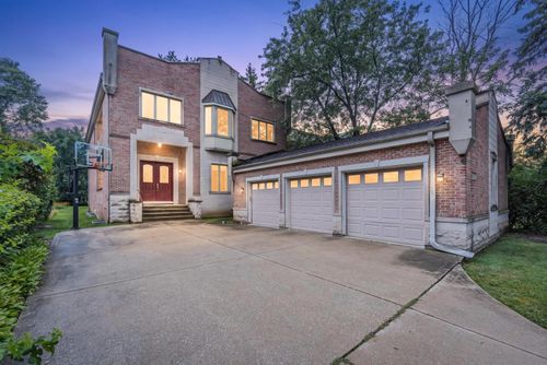 2935 Keystone Rd, Northbrook, IL, 60062-5105 | Card Image