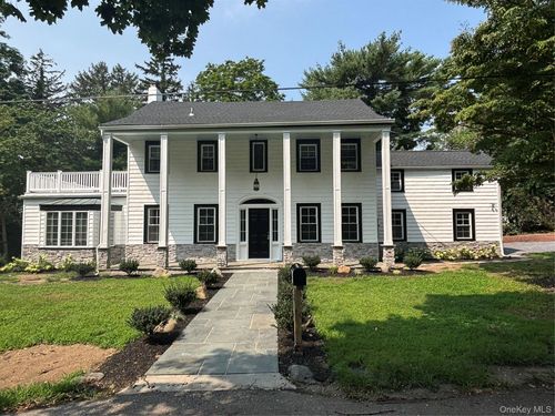 28 Wayaawi Ave, Bayville, NY, 11709-1015 | Card Image