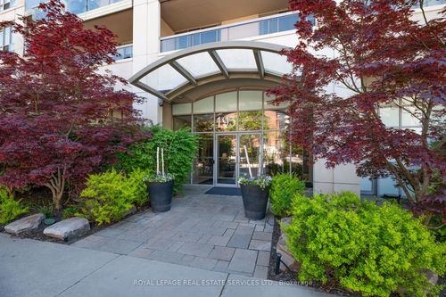212-195 Merton St, Toronto, ON, M4S3H6 | Card Image
