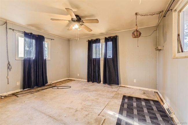 157 W Broadway St, House other with 3 bedrooms, 1 bathrooms and 2 parking in Elizabeth CO | Image 21
