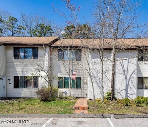 2532 Cottonwood Ct, Mays Landing, NJ, 08330-2430 | Card Image