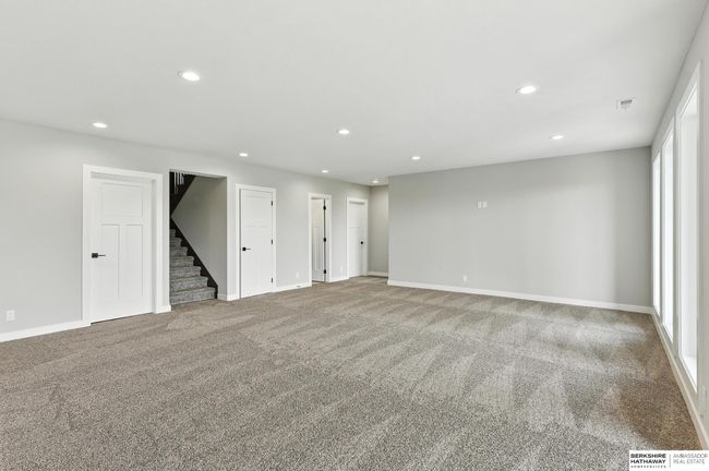 11256 S 219 Th Ave, House other with 5 bedrooms, 3 bathrooms and 3 parking in Gretna NE | Image 28