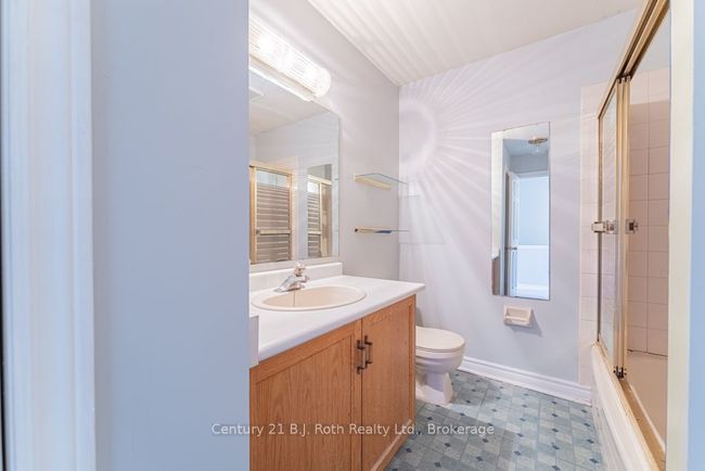 146 Fernwood Dr, House attached with 2 bedrooms, 2 bathrooms and 2 parking in Gravenhurst ON | Image 14