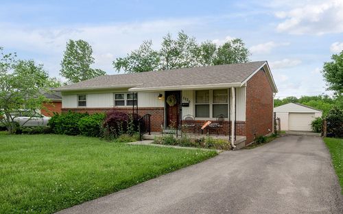 1120 Centurian Road, Lexington, KY, 40517 | Card Image