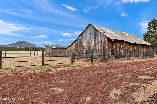 1800s Barn | Image 92