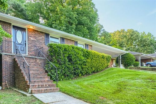 5966 S Cheryl Dr, Morrow, GA, 30260-1147 | Card Image