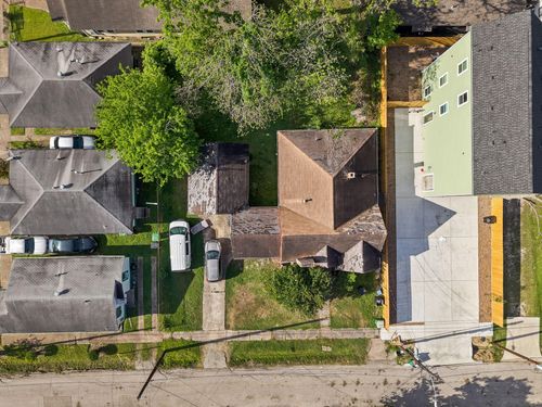 3316 Reeves St, Houston, TX, 77004-3707 | Card Image