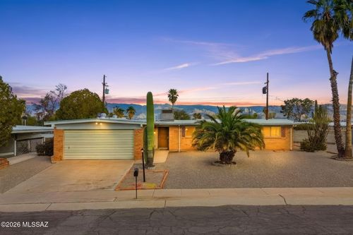 8711 E Appomattox Street, Tucson, AZ, 85710 | Card Image