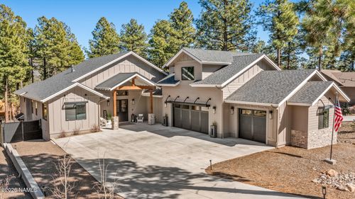 2072 N Cobblestone Cir, Flagstaff, AZ, 86001-2001 | Card Image