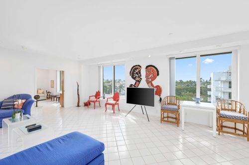 415-150 Bradley Pl, Palm Beach, FL, 33480-3804 | Card Image