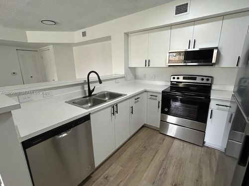 apt-108-12166 Saint Andrews Pl, Miramar, FL, 33025-0750 | Card Image