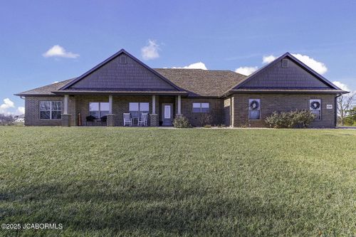 6200 Bradford Ct, Jefferson City, MO, 65101-7207 | Card Image