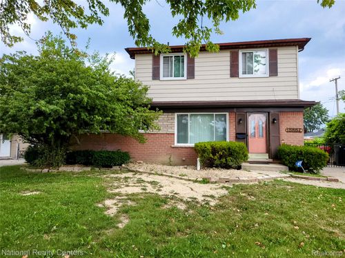 15867 Loreto St, Roseville, MI, 48066-1420 | Card Image
