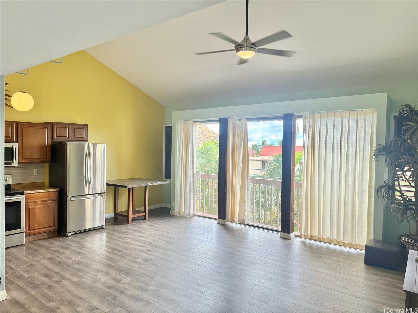 Residential in Waianae 5