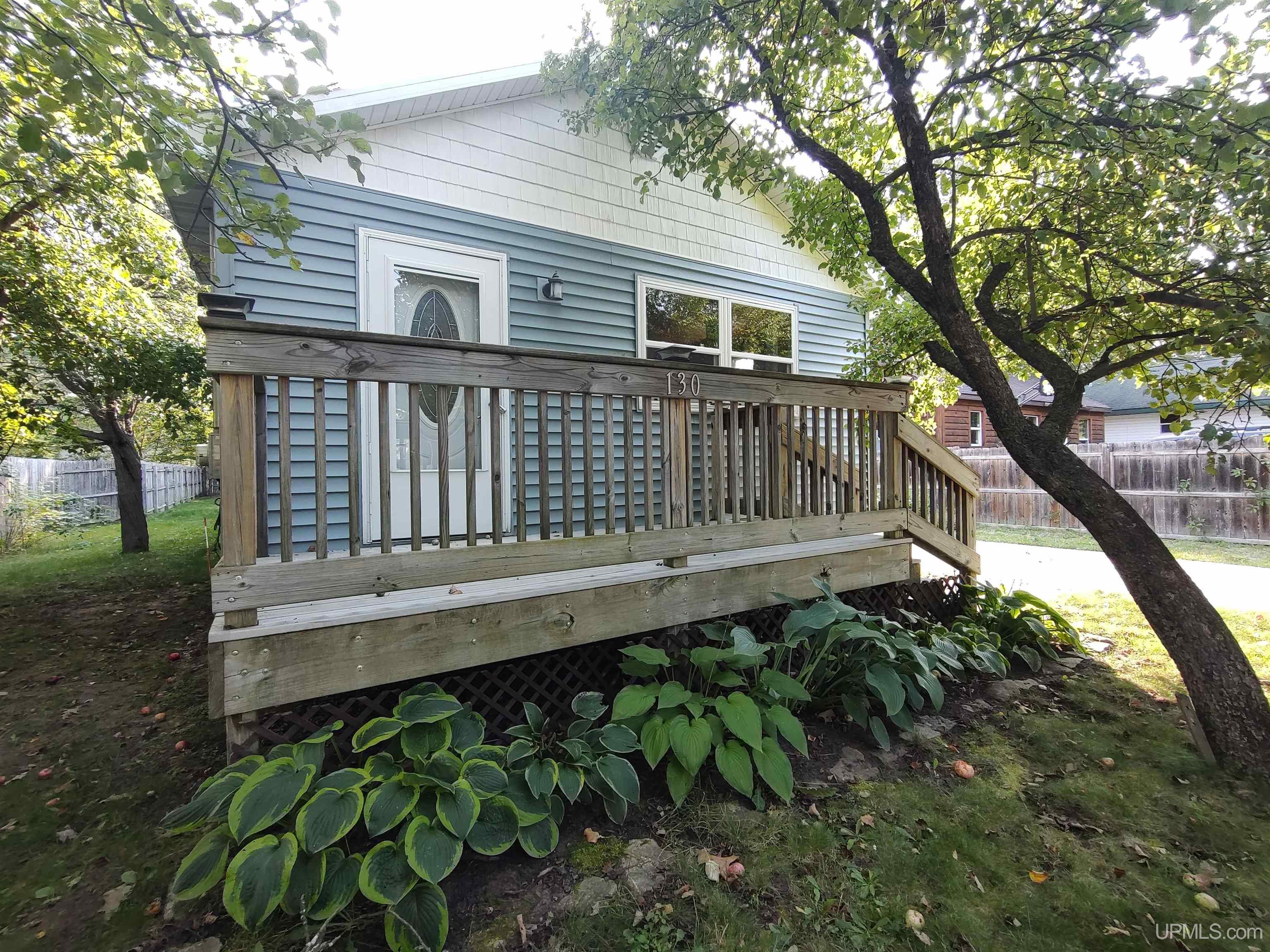 Kellogg St, Marquette, MI 49855