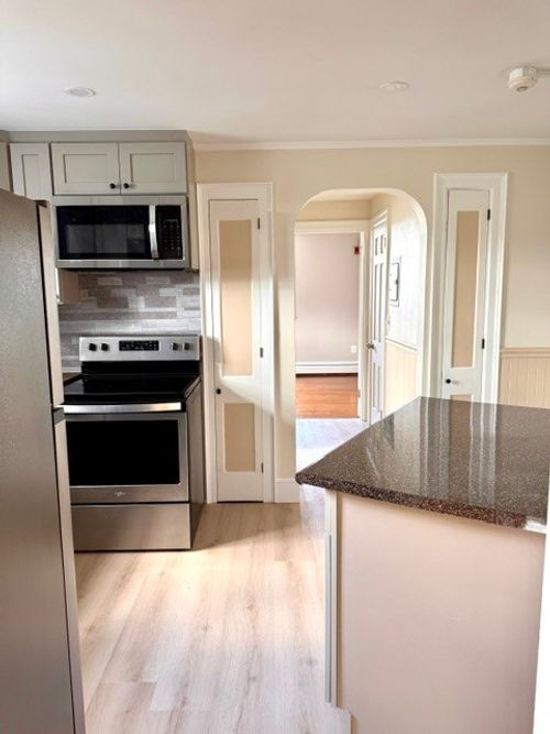 3-143 Pidge Ave, Pawtucket, RI, 02860-6073 | Card Image