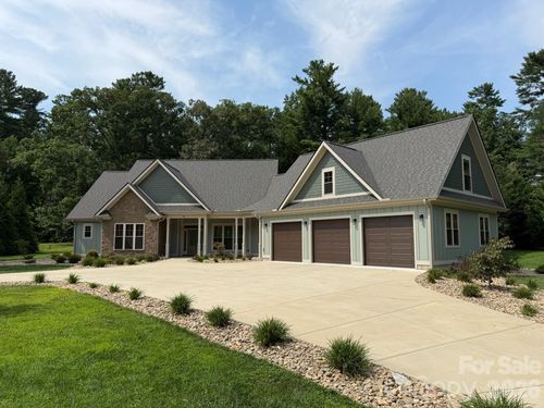 30 Shipman Pkwy, Flat Rock, NC, 28731-0917 | Card Image