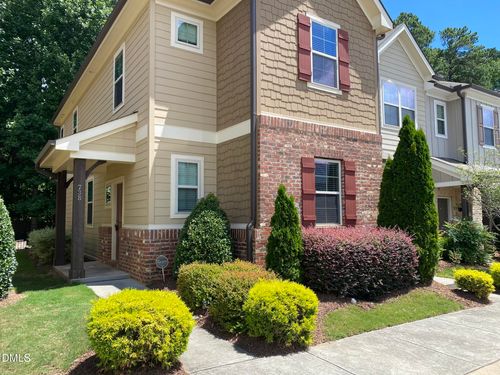 738 Wickham Ridge Rd, Apex, NC, 27539-9049 | Card Image