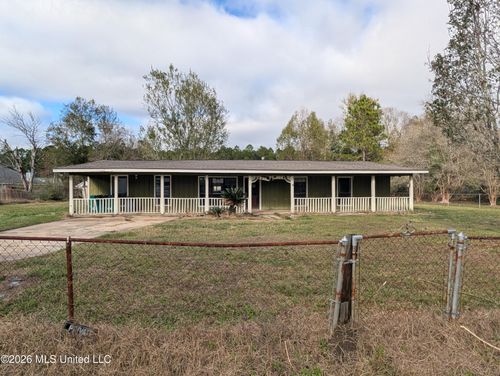 14106 Lavelle Dr, Gulfport, MS, 39503-2942 | Card Image