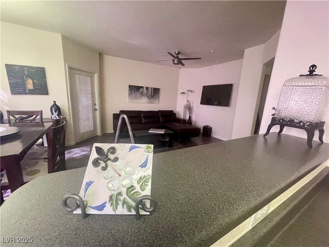 UNIT-1021 - 833 Aspen Peak Loop, Condo with 2 bedrooms, 2 bathrooms and null parking in Henderson NV | Image 14