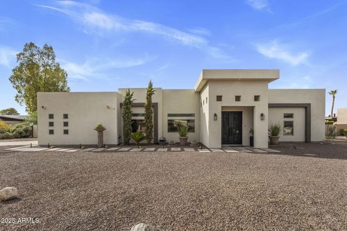5868 E Onyx Ave, Paradise Valley, AZ, 85253-1111 | Card Image
