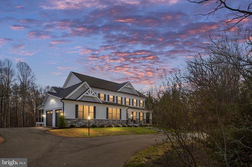 301 Kingdom Dr, FREDERICKSBURG, VA, 22406-4423 | Card Image