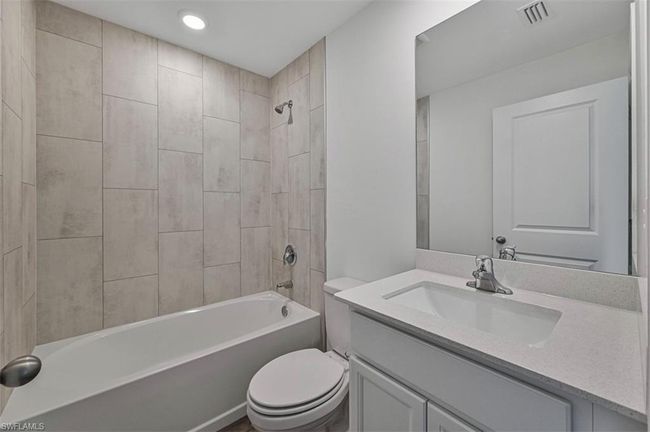 869 General Chesty Puller Ct, House other with 3 bedrooms, 2 bathrooms and 2 parking in LABELLE FL | Image 17