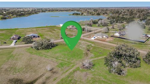 801 Wagon Wheel Trl, Angleton, TX, 77515-2251 | Card Image