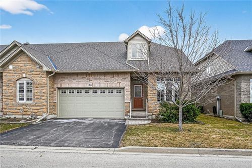76 Abbotsford Trail, Hamilton, ON, L9B0A4 | Card Image
