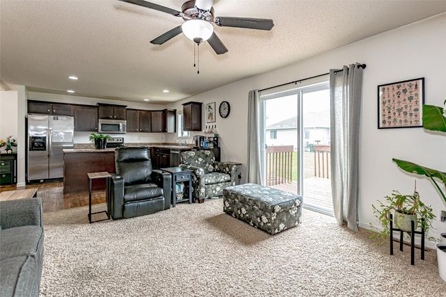 1204 Crescent View Dr Ne, Condo with 4 bedrooms, 3 bathrooms and null parking in Cedar Rapids IA | Image 5