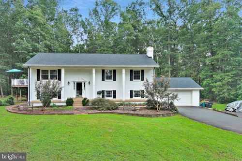 10705 Parkgate Dr, NOKESVILLE, VA, 20181-2921 | Card Image
