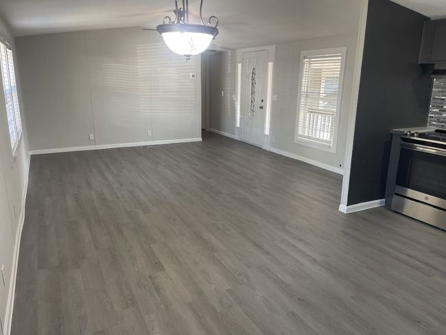 22 Niederwald Dr, House other with 3 bedrooms, 2 bathrooms and 8 parking in Kyle TX | Image 9