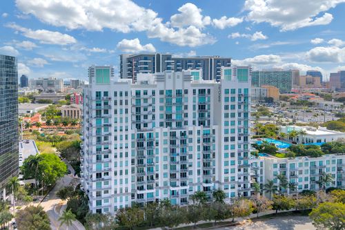 502-300 S Australian Ave, West Palm Beach, FL, 33401-5083 | Card Image