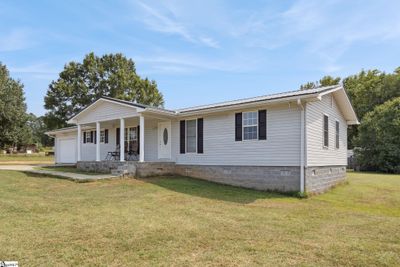 1054 Fowler Road, House other with 3 bedrooms, 2 bathrooms and 1 parking in Woodruff SC | Image 1