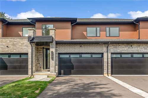 3386 Carter Common, Burlington, ON, L7M2B3 | Card Image